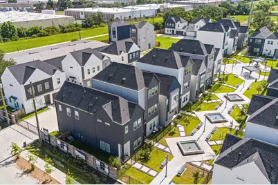 2213 Springwood Vista Lane, Houston, TX 77055 - Photo 5