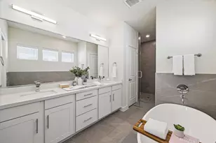 137 Eastwood St, Houston, TX 77011 - Photo 9