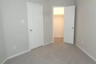 9503 Wyatt Oak Lane, Houston, TX 77044 - Photo 11