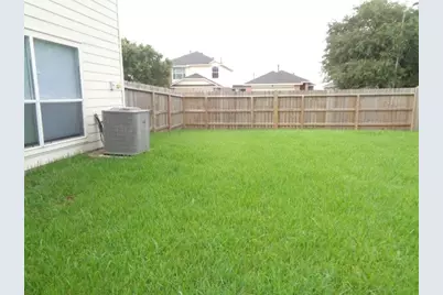 9503 Wyatt Oak Ln, Houston, TX 77044 - Photo 29