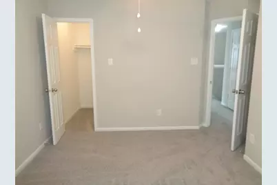 9503 Wyatt Oak Ln, Houston, TX 77044 - Photo 13