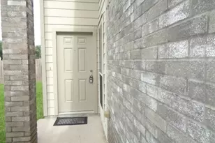 9503 Wyatt Oak Lane, Houston, TX 77044 - Photo 3