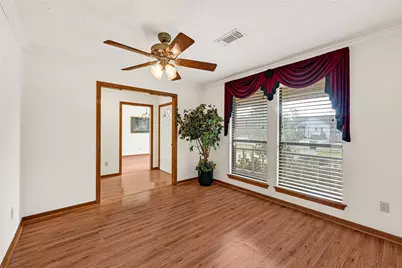 8135 Glenbrook Drive, Houston, TX 77017 - Photo 11