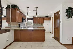 8135 Glenbrook Dr, Houston, TX 77017 - Photo 15