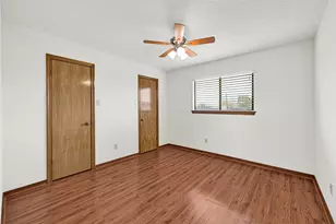 8135 Glenbrook Dr, Houston, TX 77017 - Photo 29