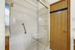 8135 Glenbrook Dr, Houston, TX 77017 - Photo 31