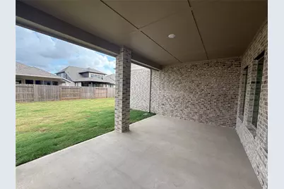 4418 Southpoint Way N, Fulshear, TX 77441 - Photo 11