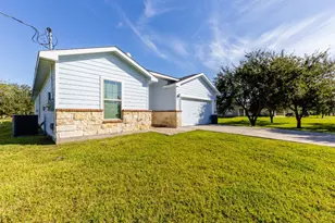 3111 County Rd 81, Rosharon, TX 77583 - Photo 3