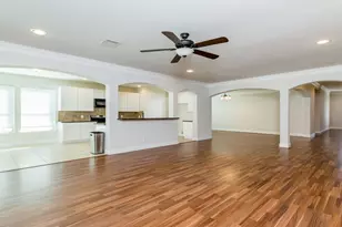 3111 County Rd 81, Rosharon, TX 77583 - Photo 21