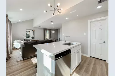 2710 Discovery Trails Court, Conroe, TX 77301 - Photo 15