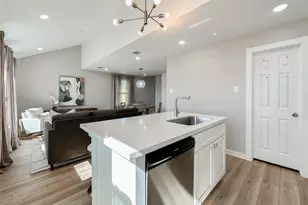 2710 Discovery Trails Ct, Conroe, TX 77301 - Photo 15