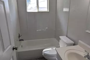 1614 Parker Rd, Houston, TX 77093 - Photo 5