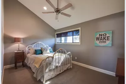 4002 Knollcrest Drive, Montgomery, TX 77356 - Photo 19