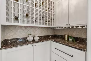 5410 Valerie St, Bellaire, TX 77401 - Photo 13