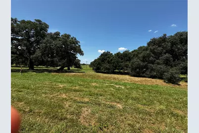 427 Knezek Road N, Flatonia, TX 78941 - Photo 3
