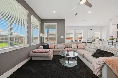 4512 Bartagrass Drive, Rosenberg, TX 77469 - Photo 7