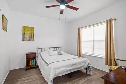 301 Buckeye Trail, La Grange, TX 78945 - Photo 11