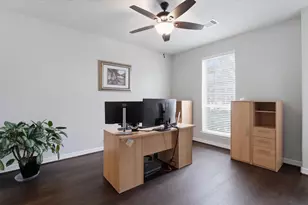2073 Brookmont Dr, Conroe, TX 77301 - Photo 43