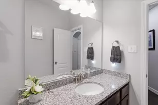 2073 Brookmont Dr, Conroe, TX 77301 - Photo 37
