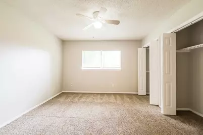 9819 Kiwi Lane, Conroe, TX 77385 - Photo 9