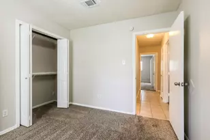 9819 Kiwi Ln, Conroe, TX 77385 - Photo 13