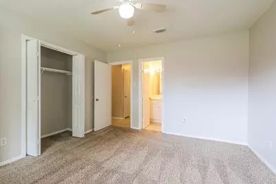 9819 Kiwi Lane, Conroe, TX 77385 - Photo 11