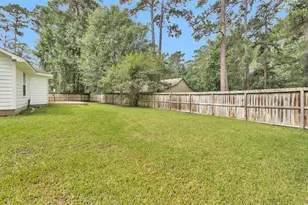 15677 Corinthian Way, Willis, TX 77318 - Photo 25