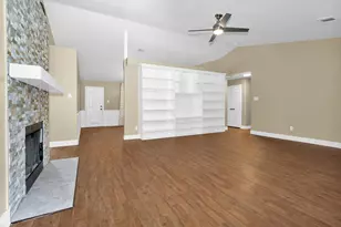 15677 Corinthian Way, Willis, TX 77318 - Photo 5