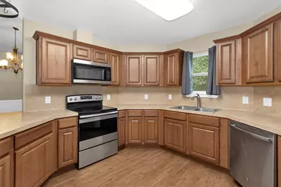 15677 Corinthian Way, Willis, TX 77318 - Photo 9
