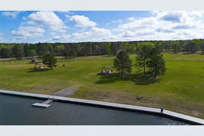 15982 Wood Grove Way, Willis, TX 77378 - Photo 9