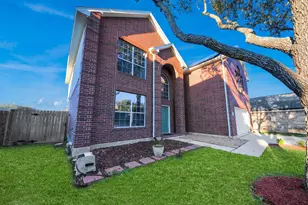 1611 Pebble Brk, Missouri City, TX 77459 - Photo 5