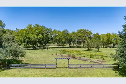 3042 Poskey Road, Anahuac, TX 77514 - Photo 15