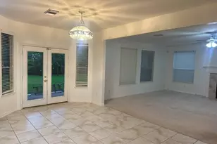 1030 Forestburg Dr, Spring, TX 77386 - Photo 5