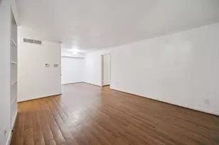 855 Augusta Dr, Houston, TX 77057 - Photo 3