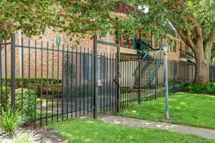 845 Augusta Dr, Houston, TX 77057 - Photo 17