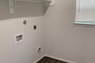 8153 Homewood Ln, Houston, TX 77028 - Photo 5