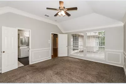 607 Loggers Chase Court, Spring, TX 77386 - Photo 9