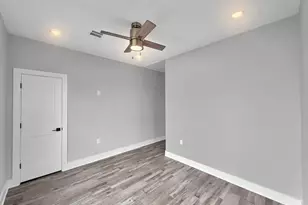 186 Ocean View Dr, Crystal Beach, TX 77650 - Photo 45