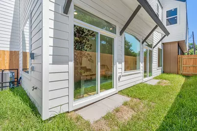 3620 Sauer Street #B, Houston, TX 77004 - Photo 29