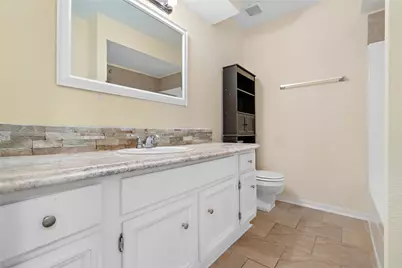 4915 Kentington Drive, Alvin, TX 77511 - Photo 11