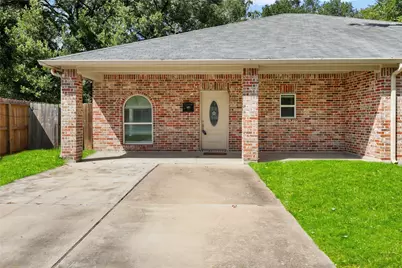 507 E Foley Street, Alvin, TX 77511 - Photo 27