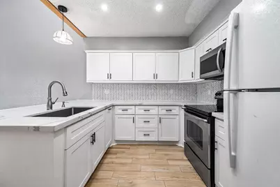 12213 Sandpiper Drive #122, Houston, TX 77035 - Photo 9
