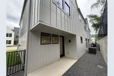 1941 Sawdust Road #174, The Woodlands, TX 77380 - Photo 9