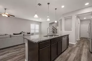 30218 Creekside Dr, Brookshire, TX 77423 - Photo 15