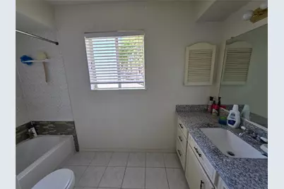 10727 Kitty Brook Drive, Houston, TX 77071 - Photo 23