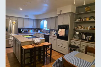 10727 Kitty Brook Drive, Houston, TX 77071 - Photo 9