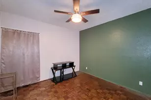 10047 Westpark Dr, Houston, TX 77042 - Photo 17