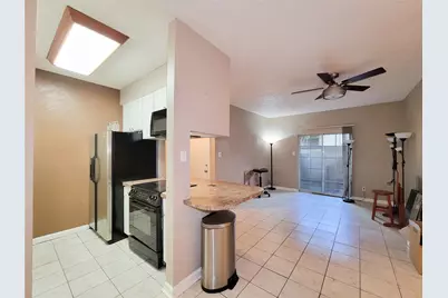 10047 Westpark Drive #21, Houston, TX 77042 - Photo 11