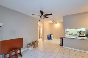 10047 Westpark Dr, Houston, TX 77042 - Photo 9
