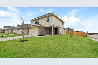 313 Fallow Deer Drive, Huntsville, TX 77320 - Photo 1